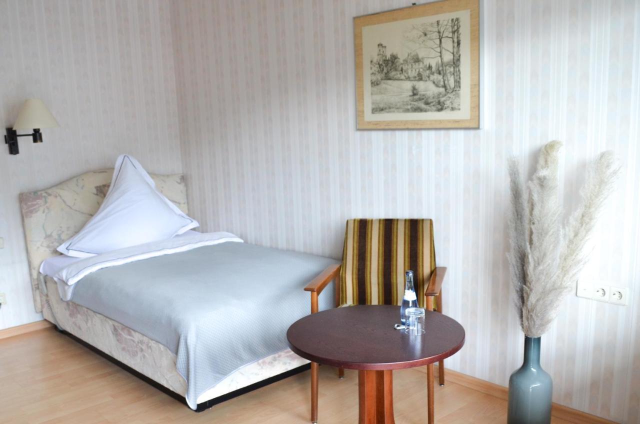 Hotel Harzer Am Kurpark Bad Herrenalb Ngoại thất bức ảnh