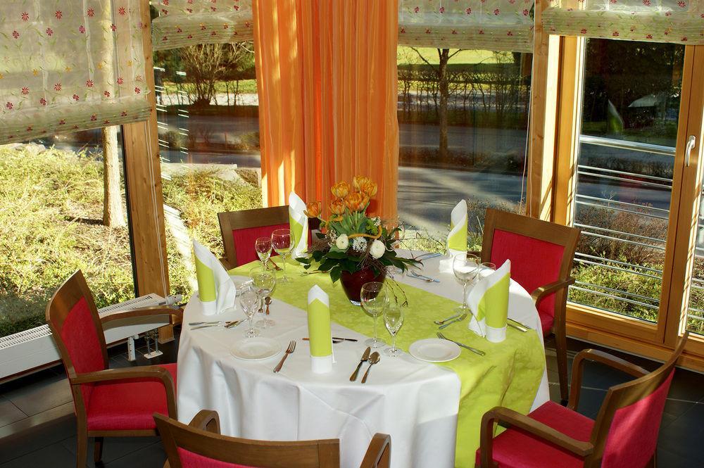 Hotel Harzer Am Kurpark Bad Herrenalb Ngoại thất bức ảnh